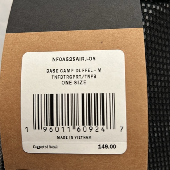 The North Face Base Camp Duffel Bag Medium 71 liters Brand new w/tags. - Picture 6 of 16